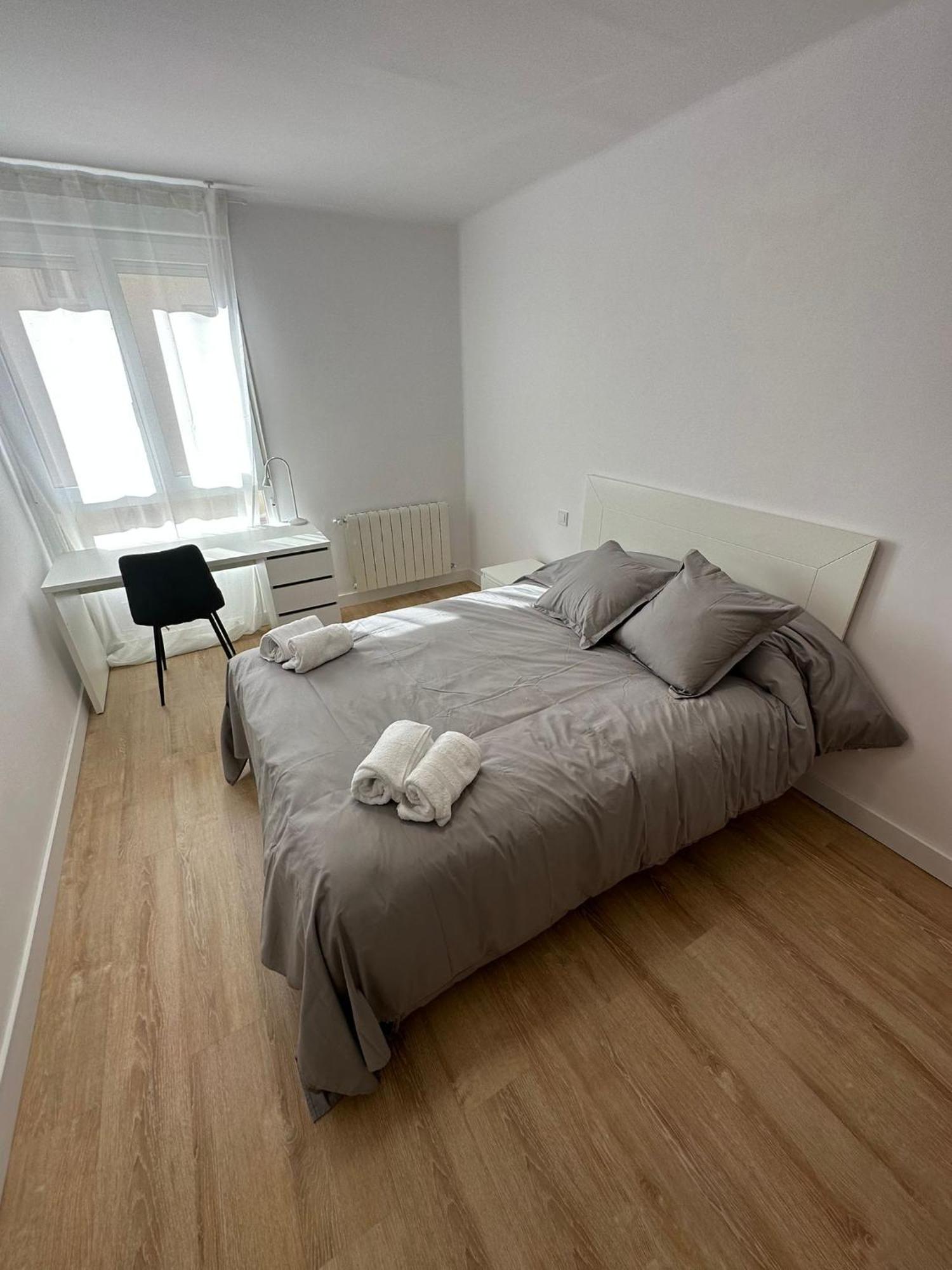 Apartamento Centrico Alba Сантандер Екстериор снимка