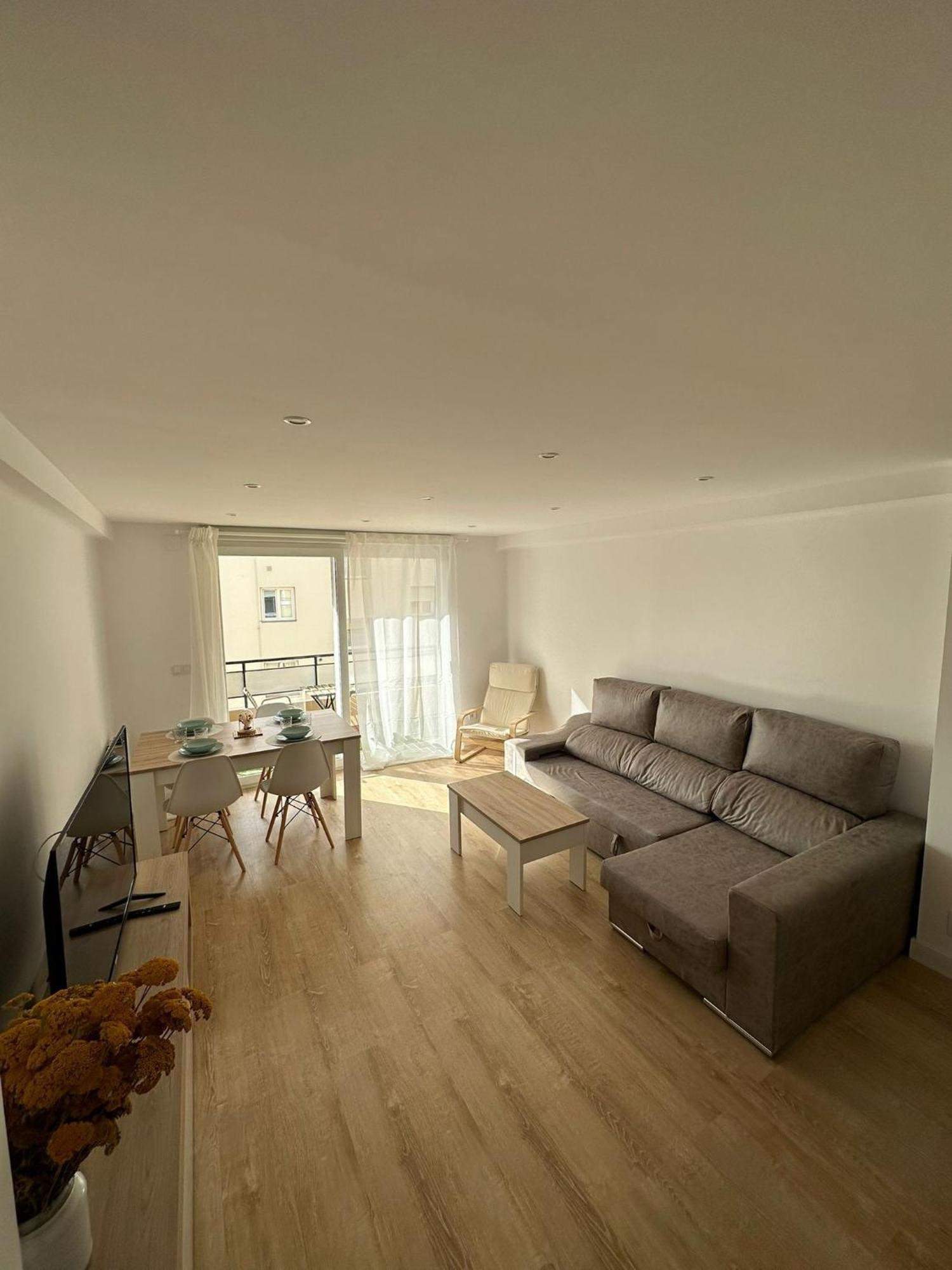 Apartamento Centrico Alba Сантандер Екстериор снимка