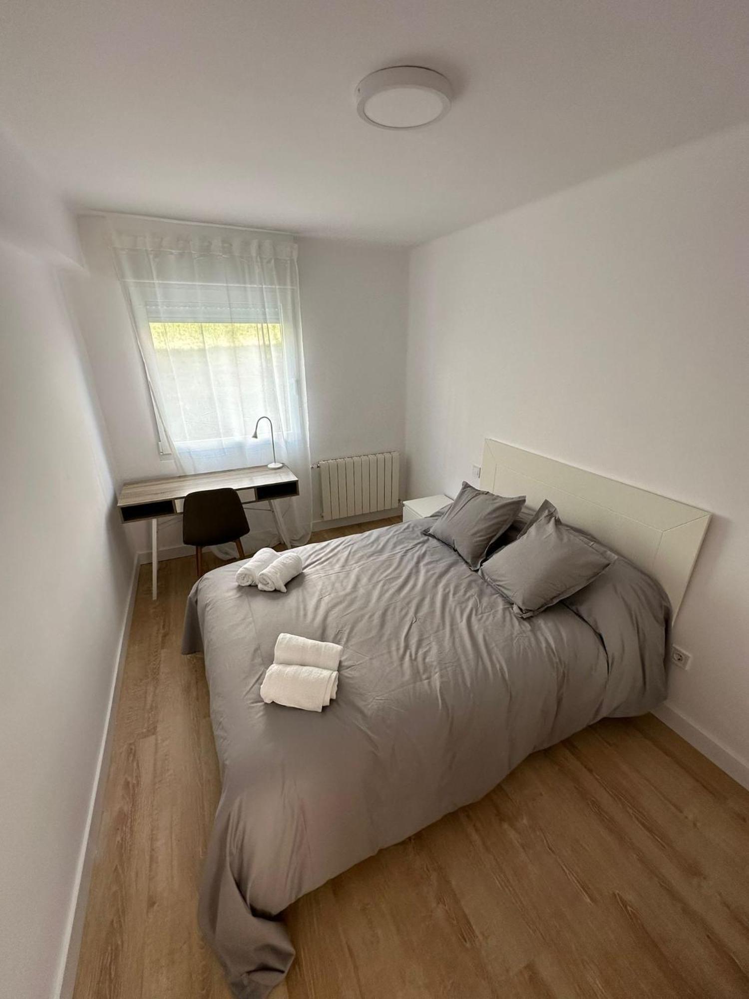 Apartamento Centrico Alba Сантандер Екстериор снимка