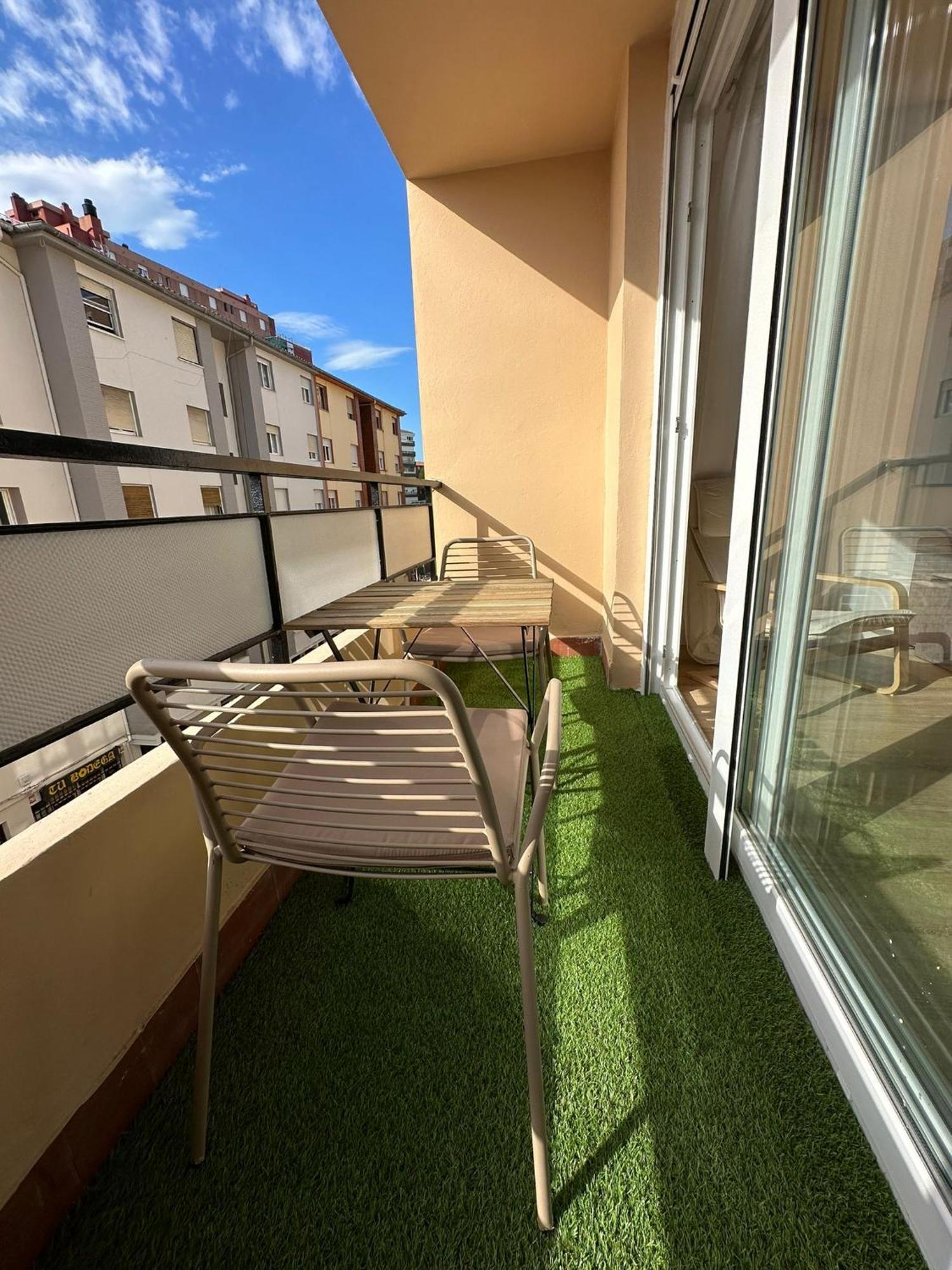 Apartamento Centrico Alba Сантандер Екстериор снимка